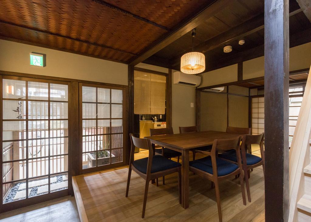 Tsukikusa An Machiya House Киото Стая снимка