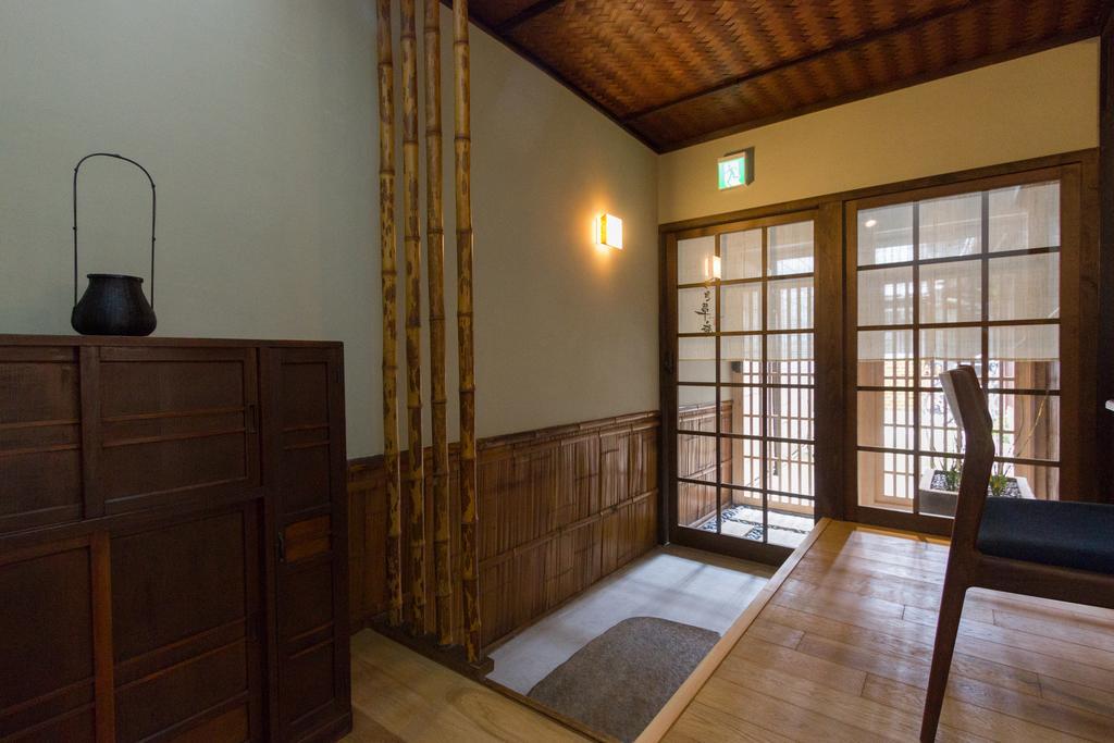 Tsukikusa An Machiya House Киото Стая снимка