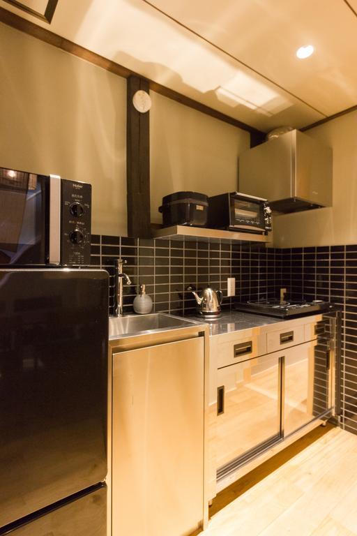 Tsukikusa An Machiya House Киото Стая снимка